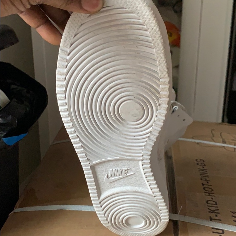 Shoes - Picture 3 of 5